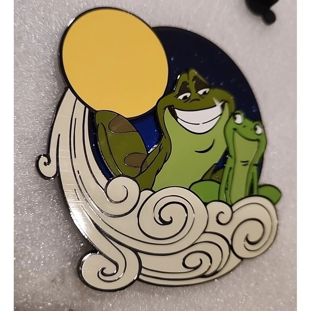 Disney‎ Pin Froggy Tiana and Naveen Moon Jumbo PARIS DLP Artist Proof AP 176758